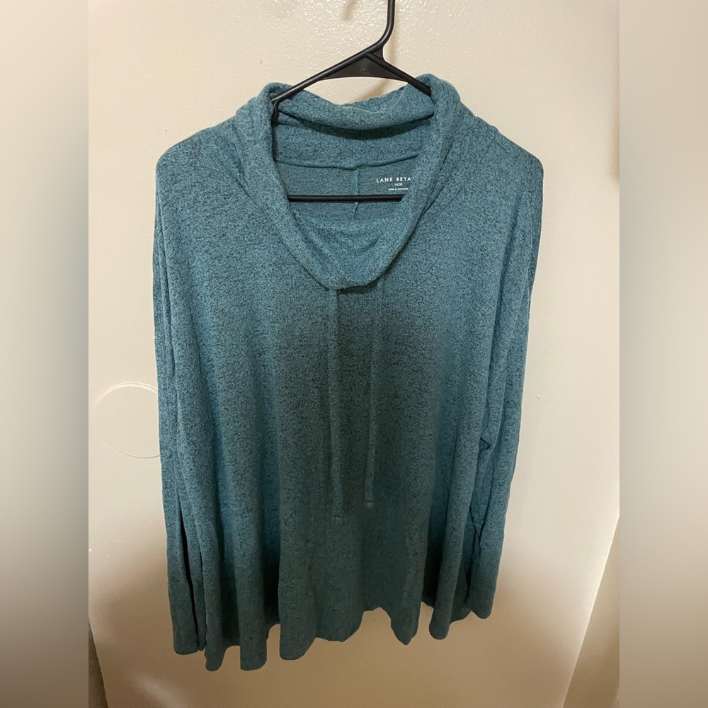 ✨Lane Bryant Cowl Neck Pullover Size 18/20